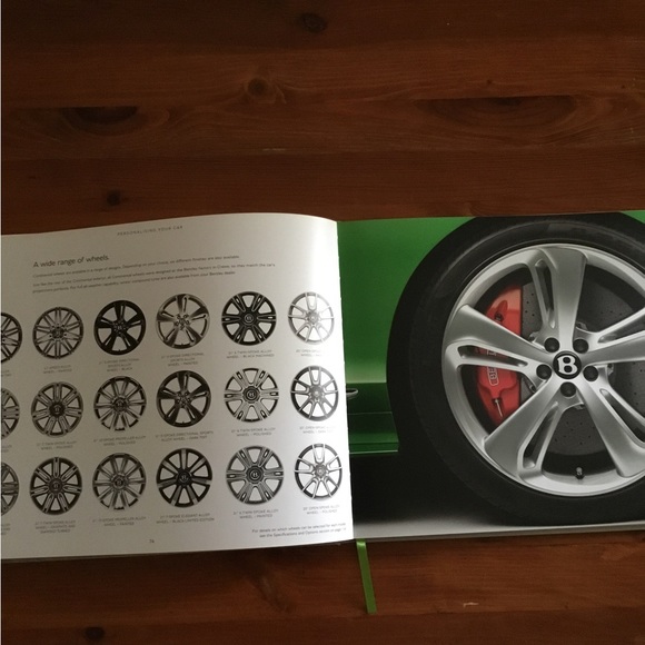 BENTLEY - Picture 10 of 10